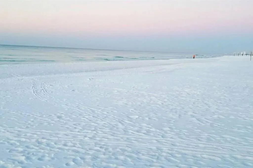 Apartment 207 West Tower Low Floor Great Views Panama City Beach