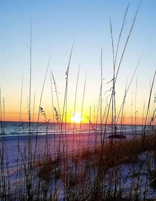 207 West Tower Low Floor Great Views Panama City Beach